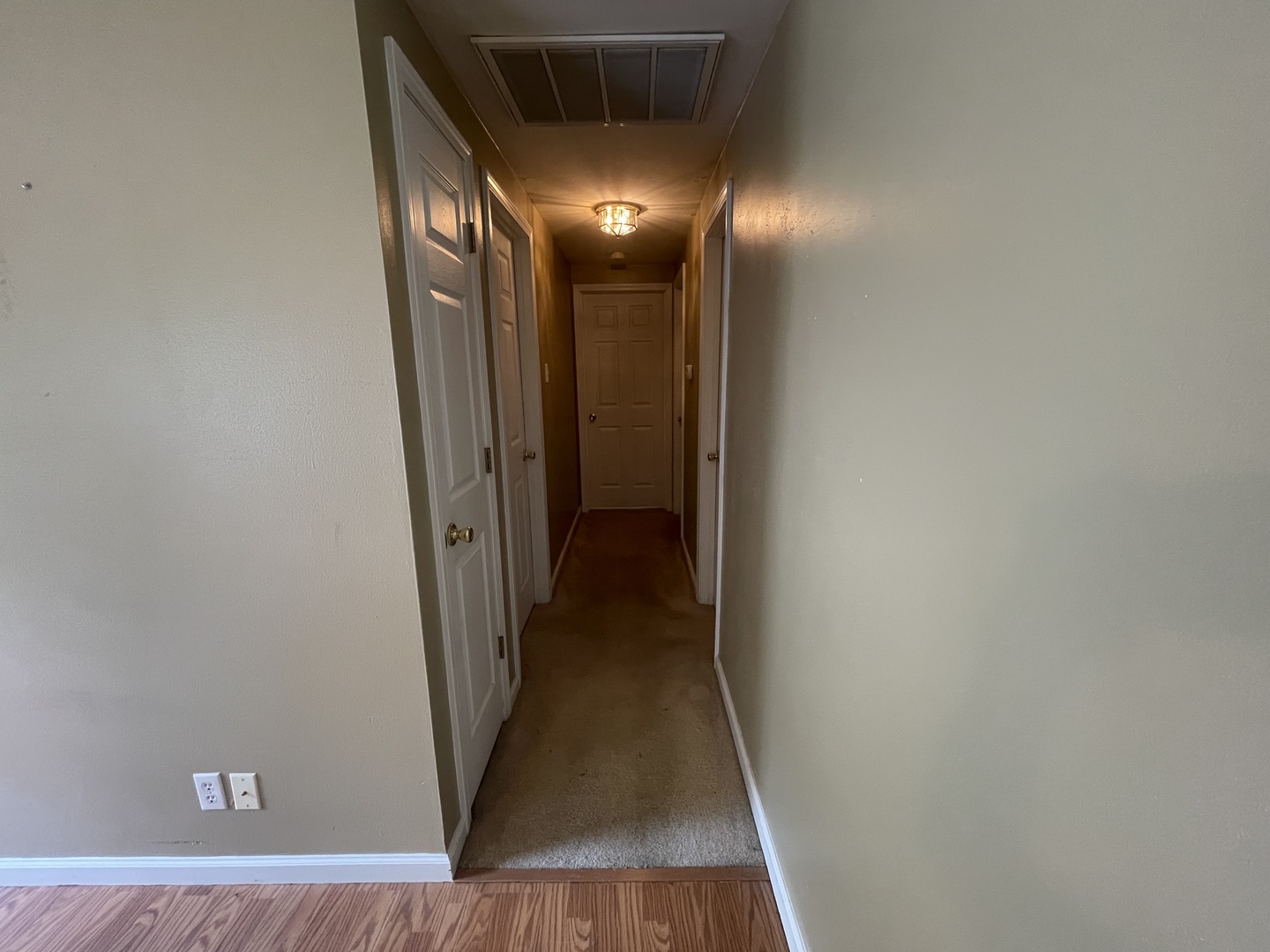 1007 W Laurel Street Property Photo 22