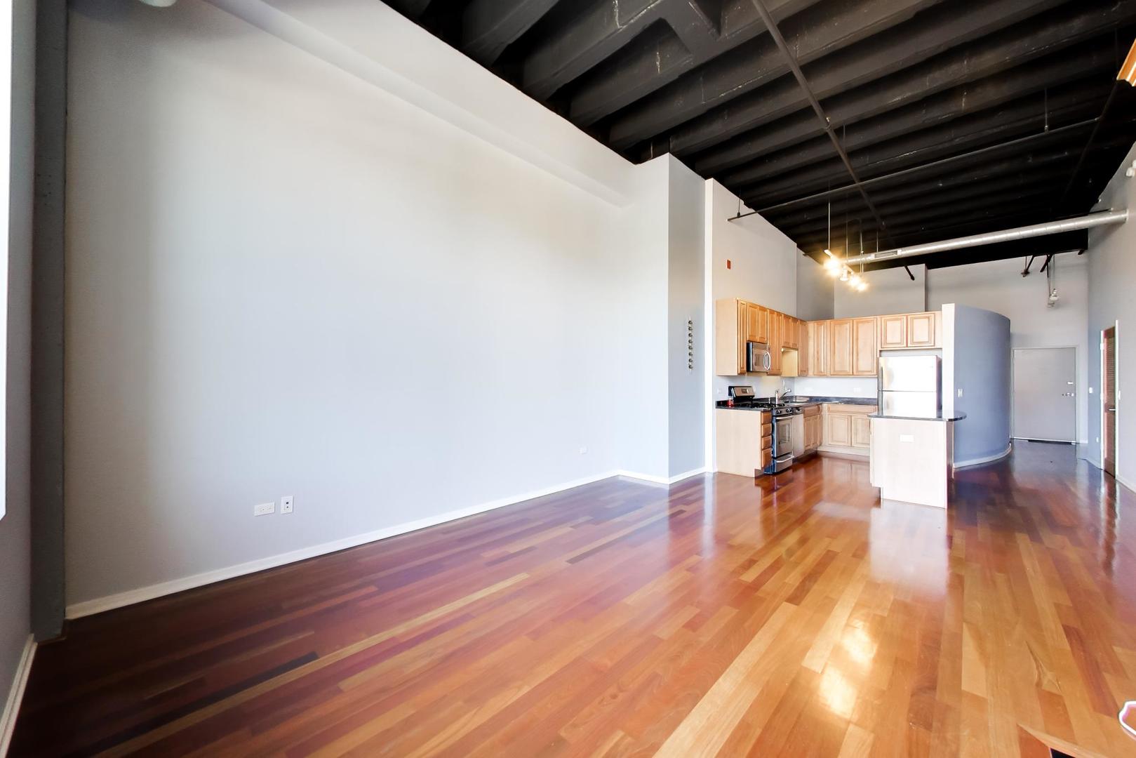 1645 W Ogden Avenue 602 Property Photo 16
