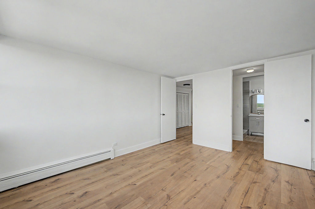 5740 N Sheridan Road 17c Property Photo 23