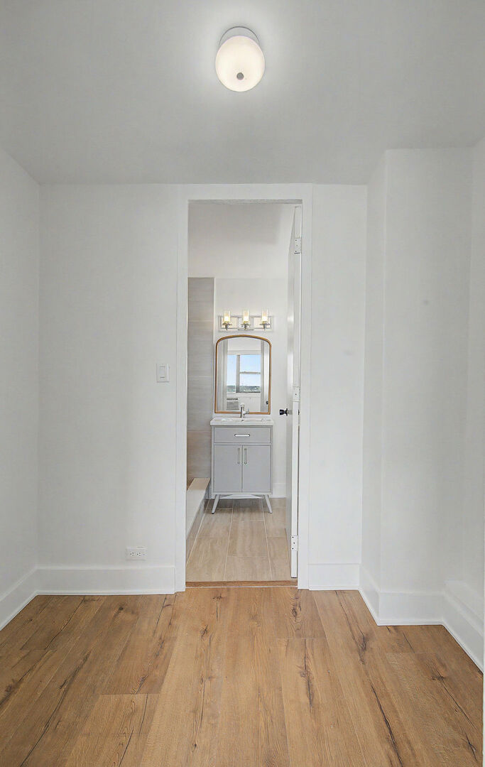 5740 N Sheridan Road 17c Property Photo 24