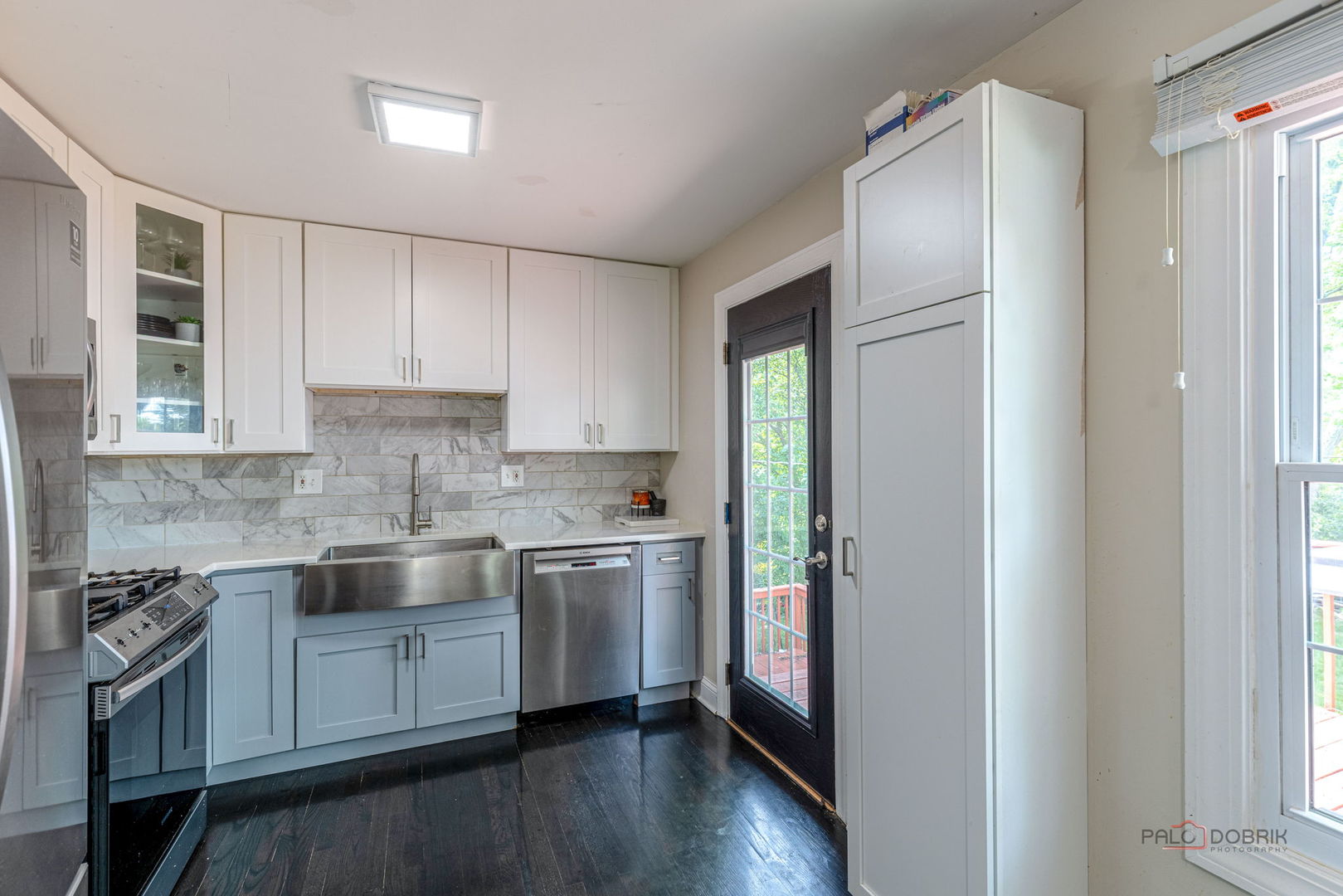 690 Macarthur Drive Property Photo 10