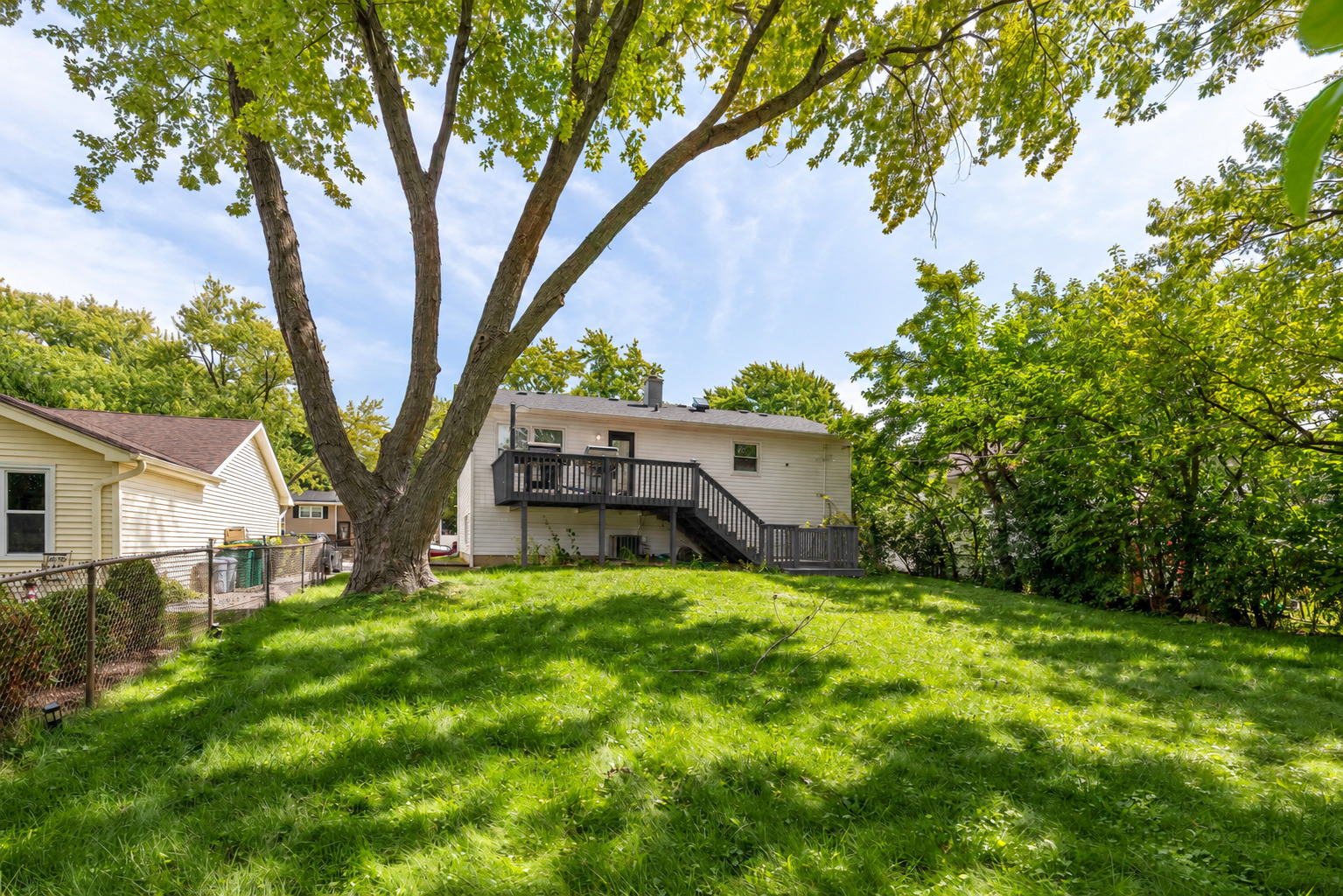 690 Macarthur Drive Property Photo 22