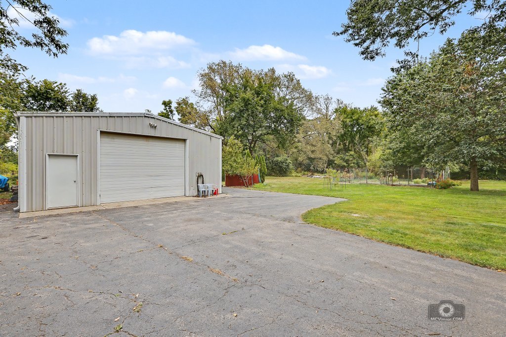 14615 W Hickory Avenue Property Photo 6
