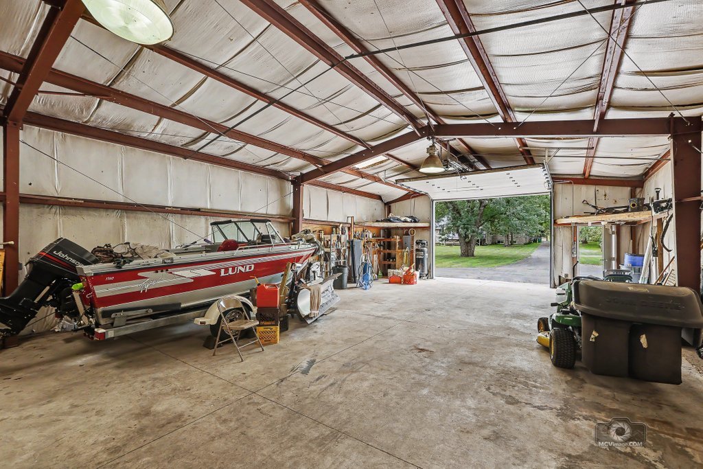 14615 W Hickory Avenue Property Photo 8