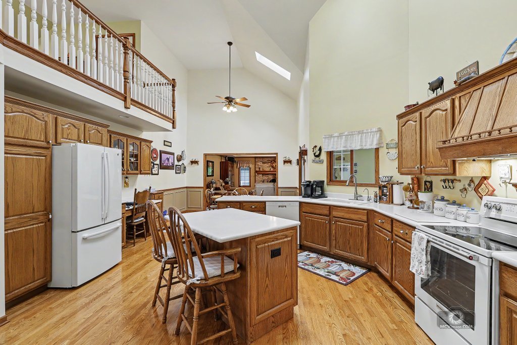 14615 W Hickory Avenue Property Photo 16