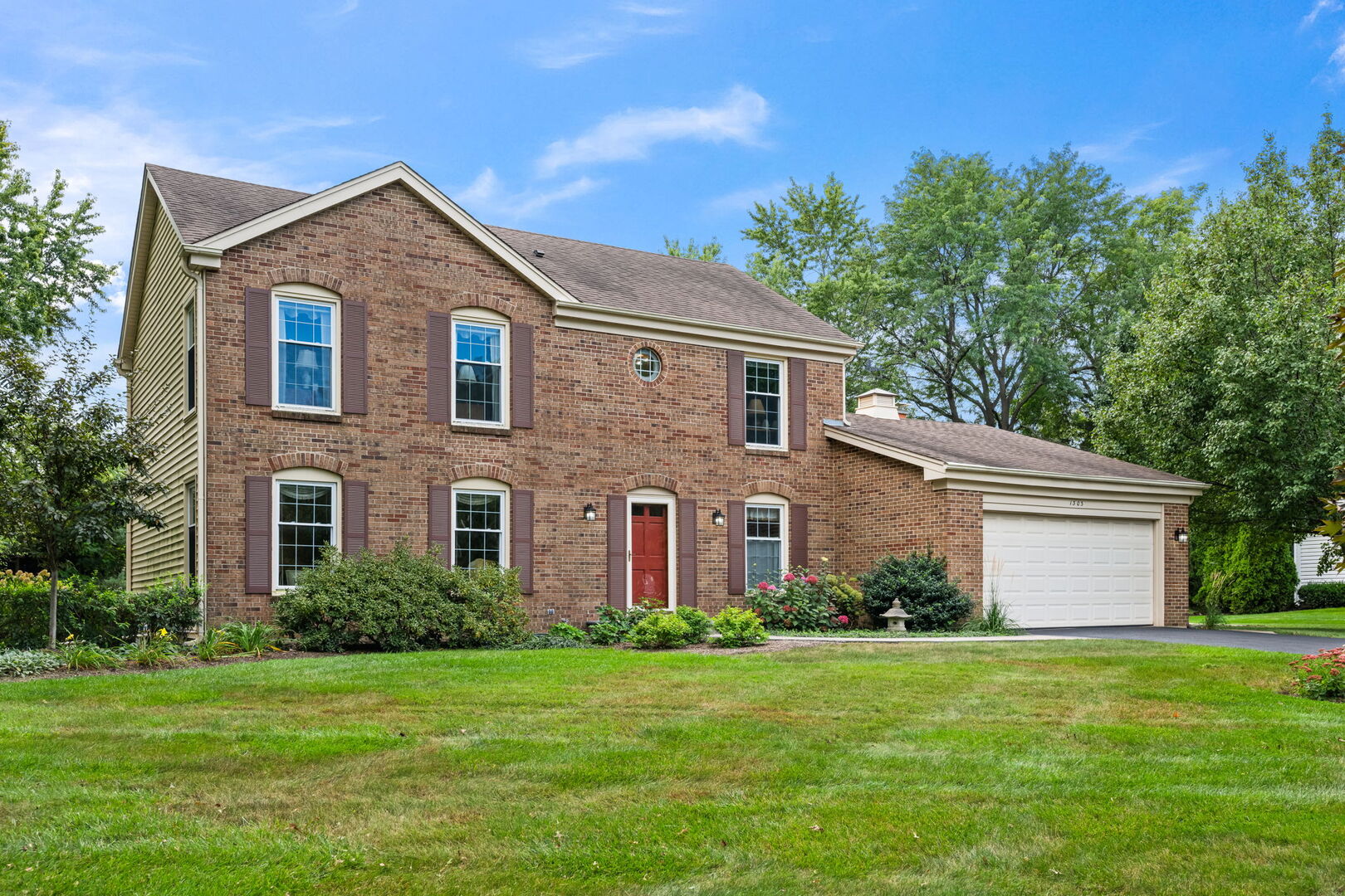 1303 W Crooked Willow Lane Property Photo 1