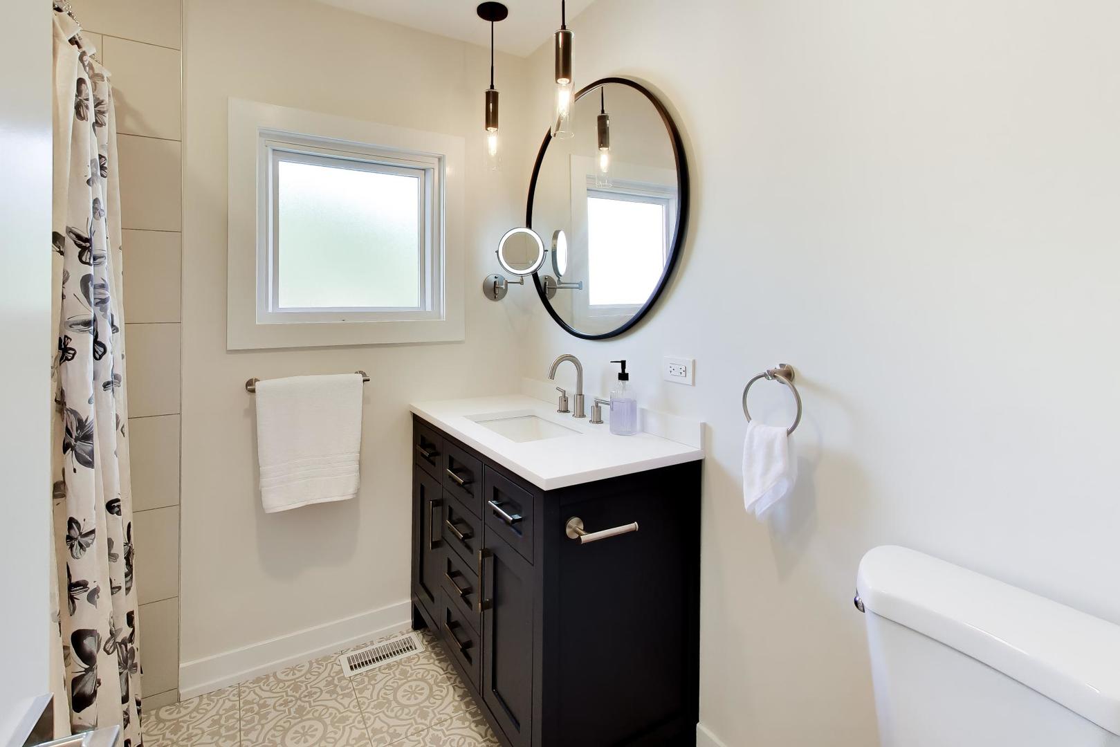 3 W White Oak Street Property Photo 18