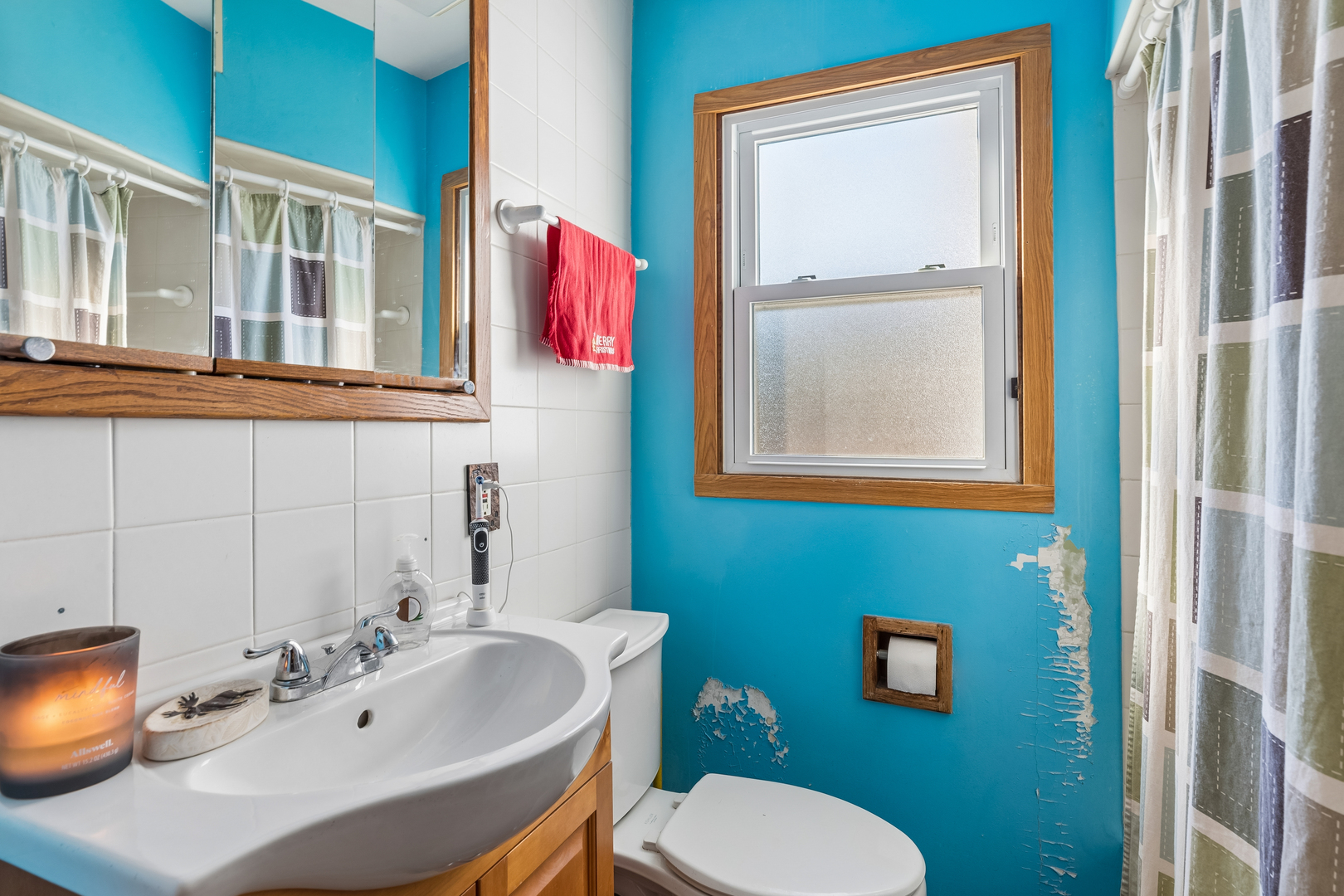 8122 N Overhill Avenue Property Photo 12