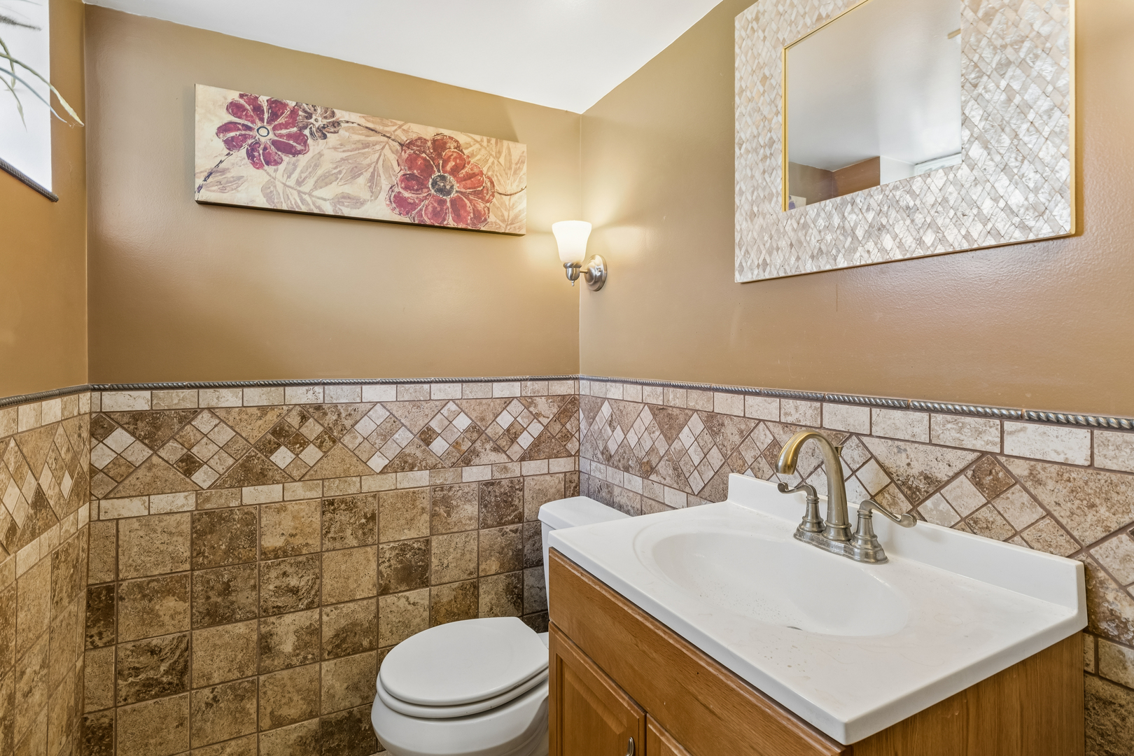 8122 N Overhill Avenue Property Photo 16