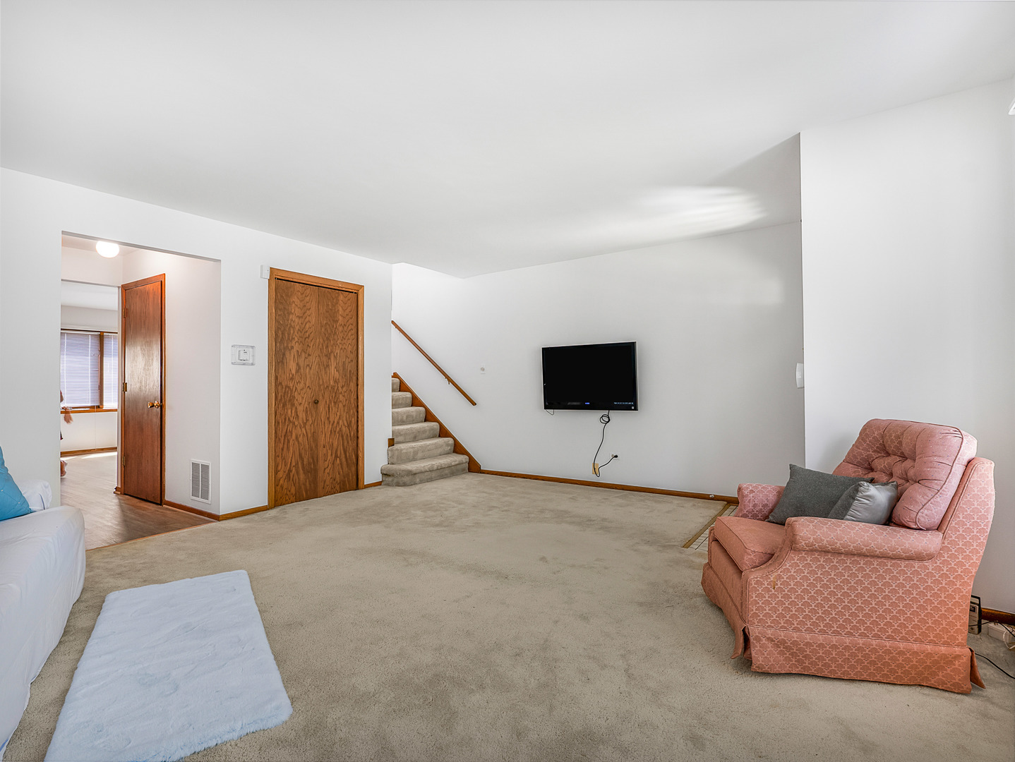 3615 N Pacific Avenue Property Photo 5