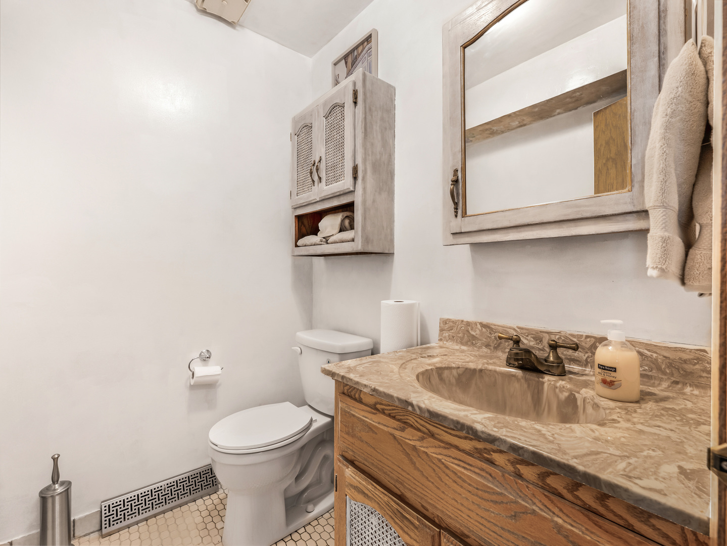 3615 N Pacific Avenue Property Photo 11