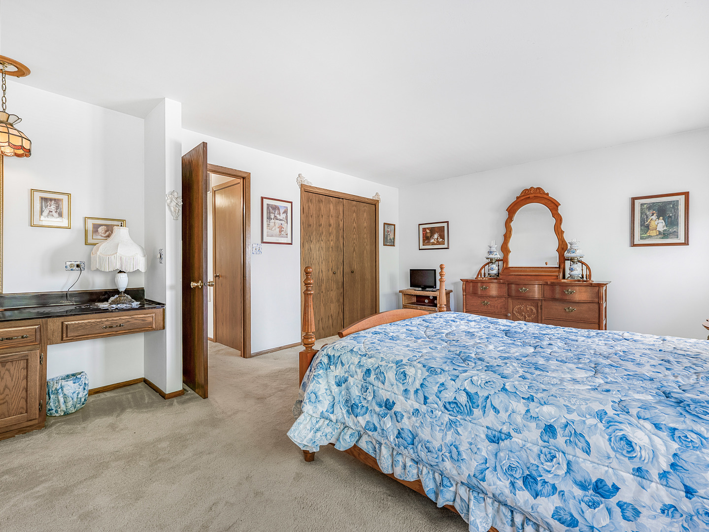 3615 N Pacific Avenue Property Photo 13