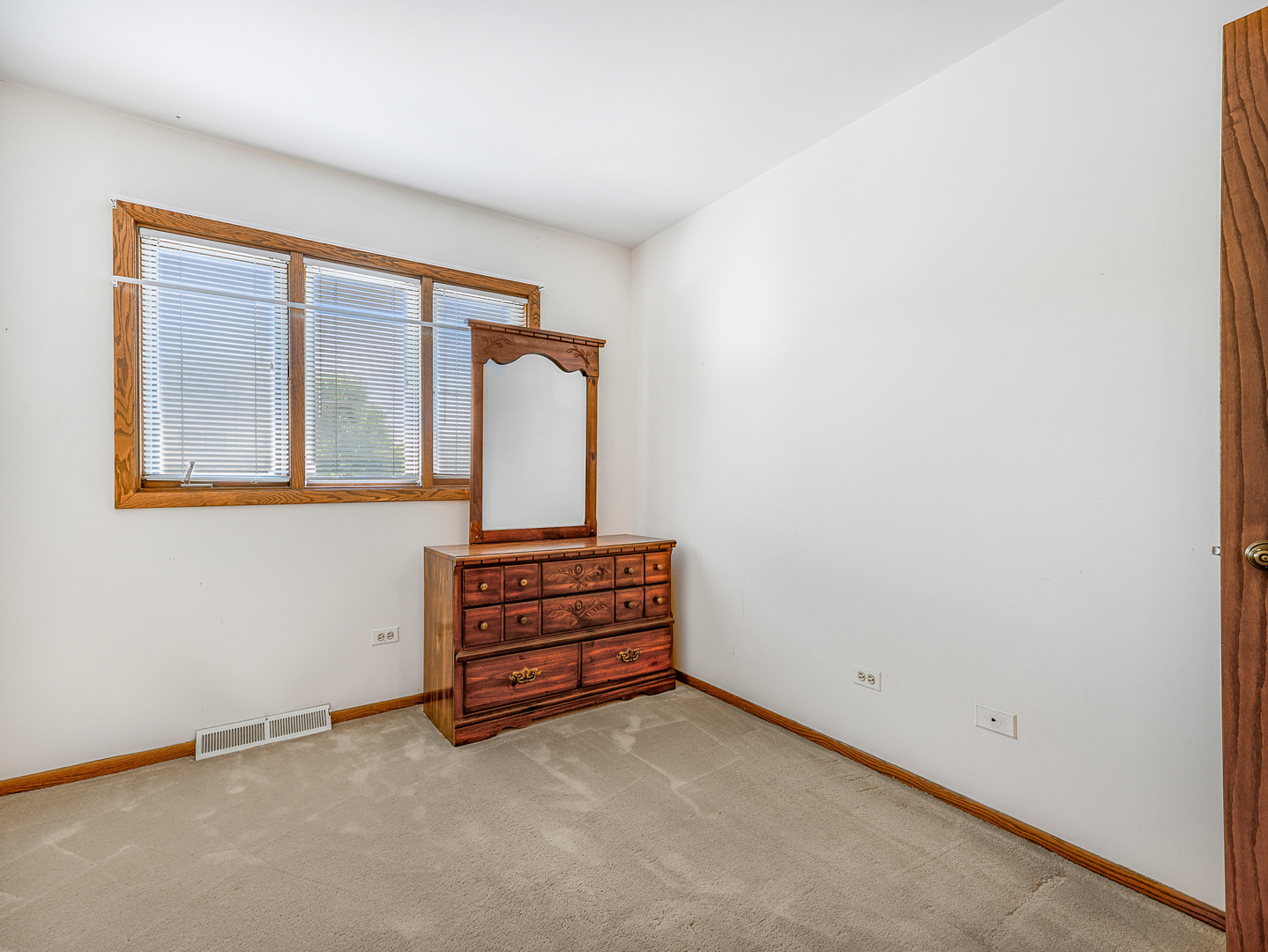 3615 N Pacific Avenue Property Photo 15