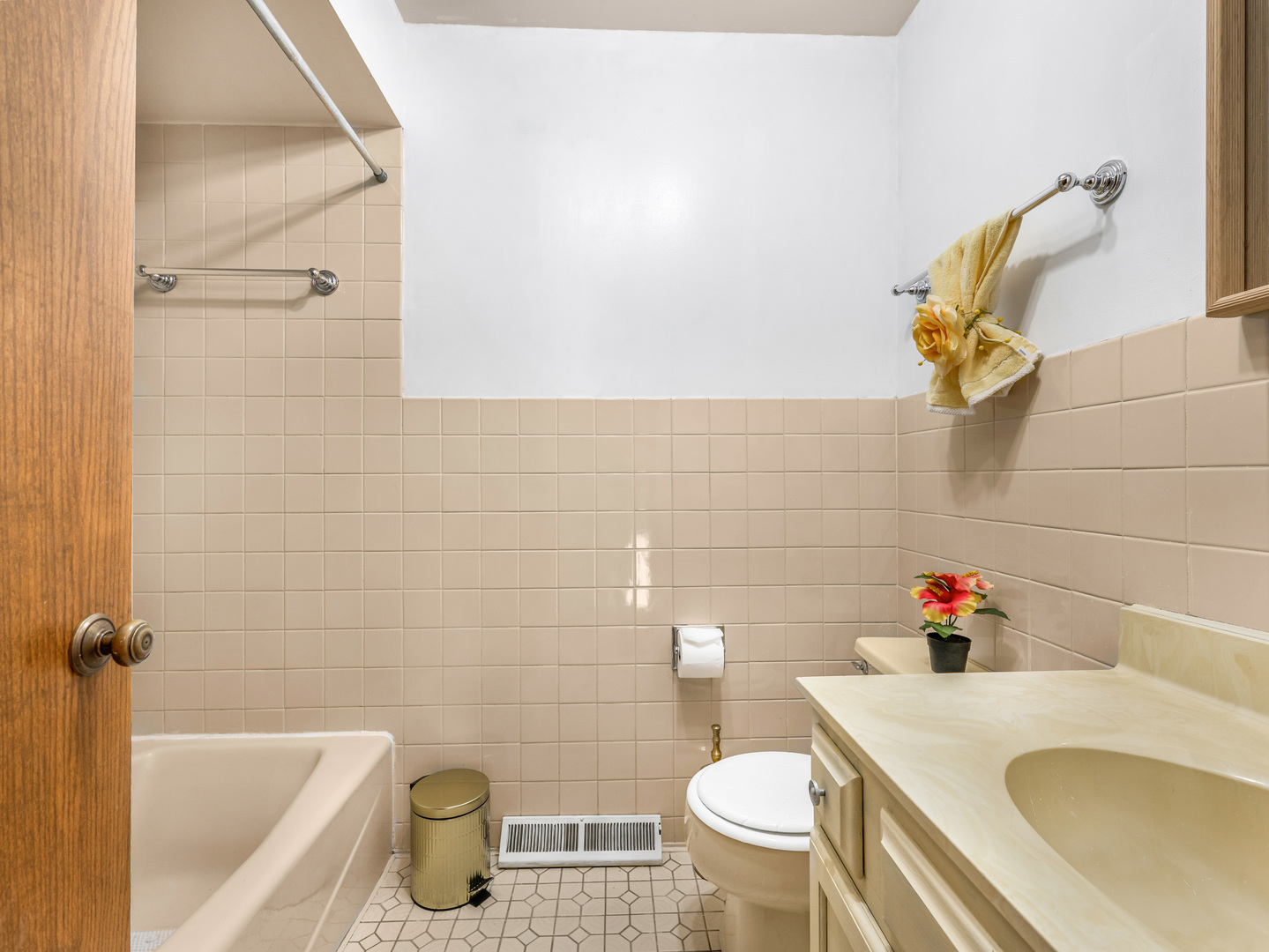 3615 N Pacific Avenue Property Photo 16