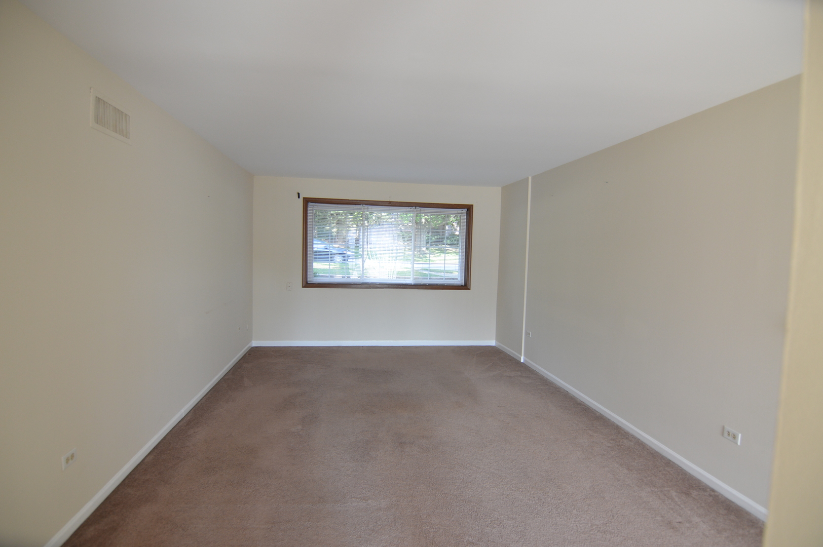 372 Eastern Avenue 372 Property Photo 7