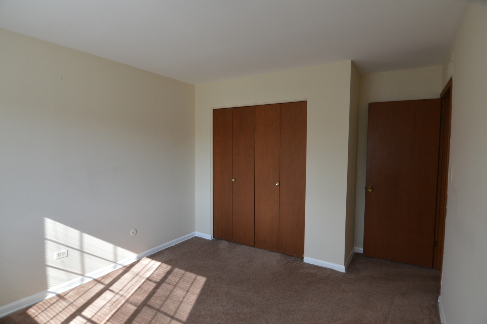 372 Eastern Avenue 372 Property Photo 11