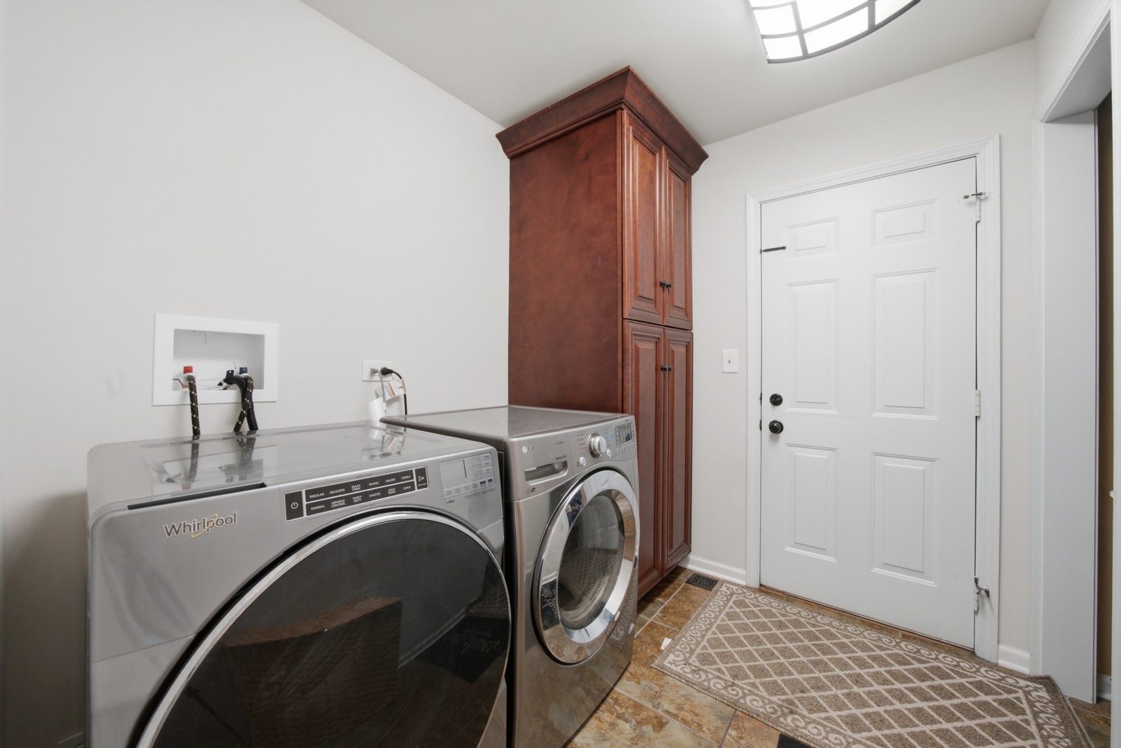 662 Bent Ridge Lane Property Photo 34
