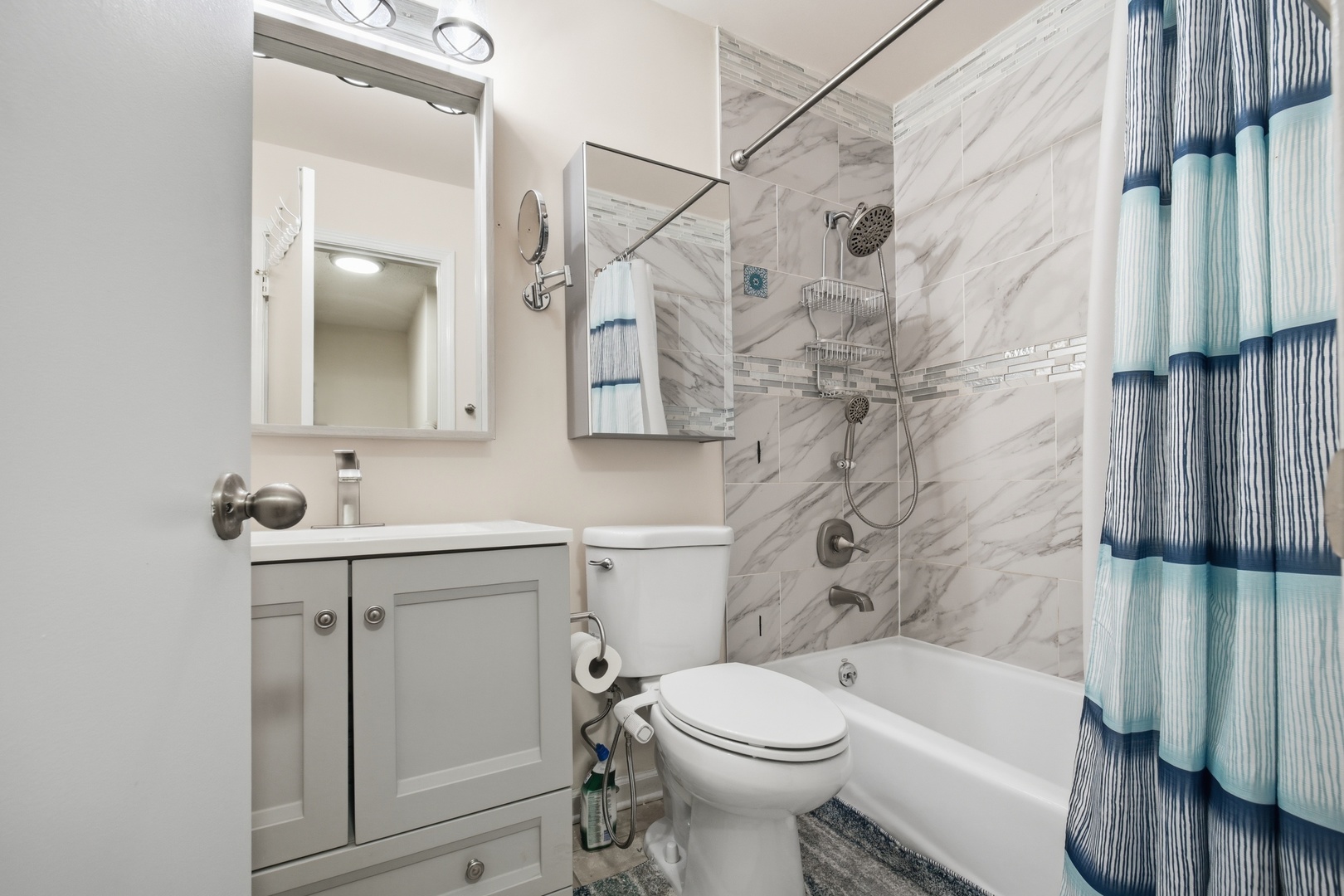 1204 Inverrary Lane Property Photo 10