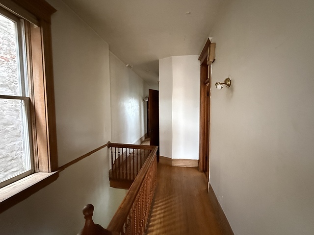 6625 S Woodlawn Avenue Property Photo 15