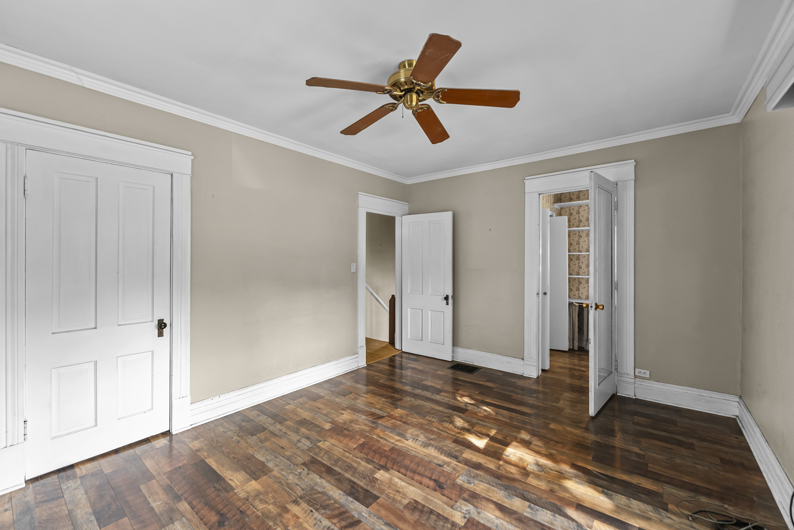 610 30th Street Property Photo 17