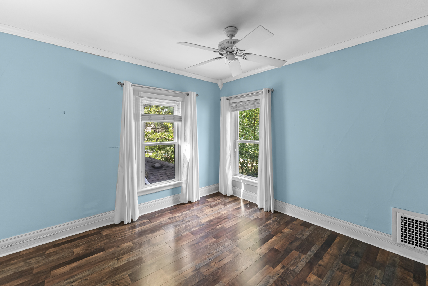 610 30th Street Property Photo 20