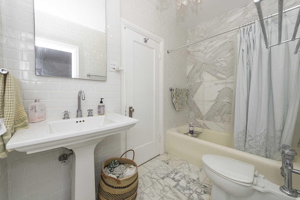 415 W Aldine Avenue 4c Property Photo 16