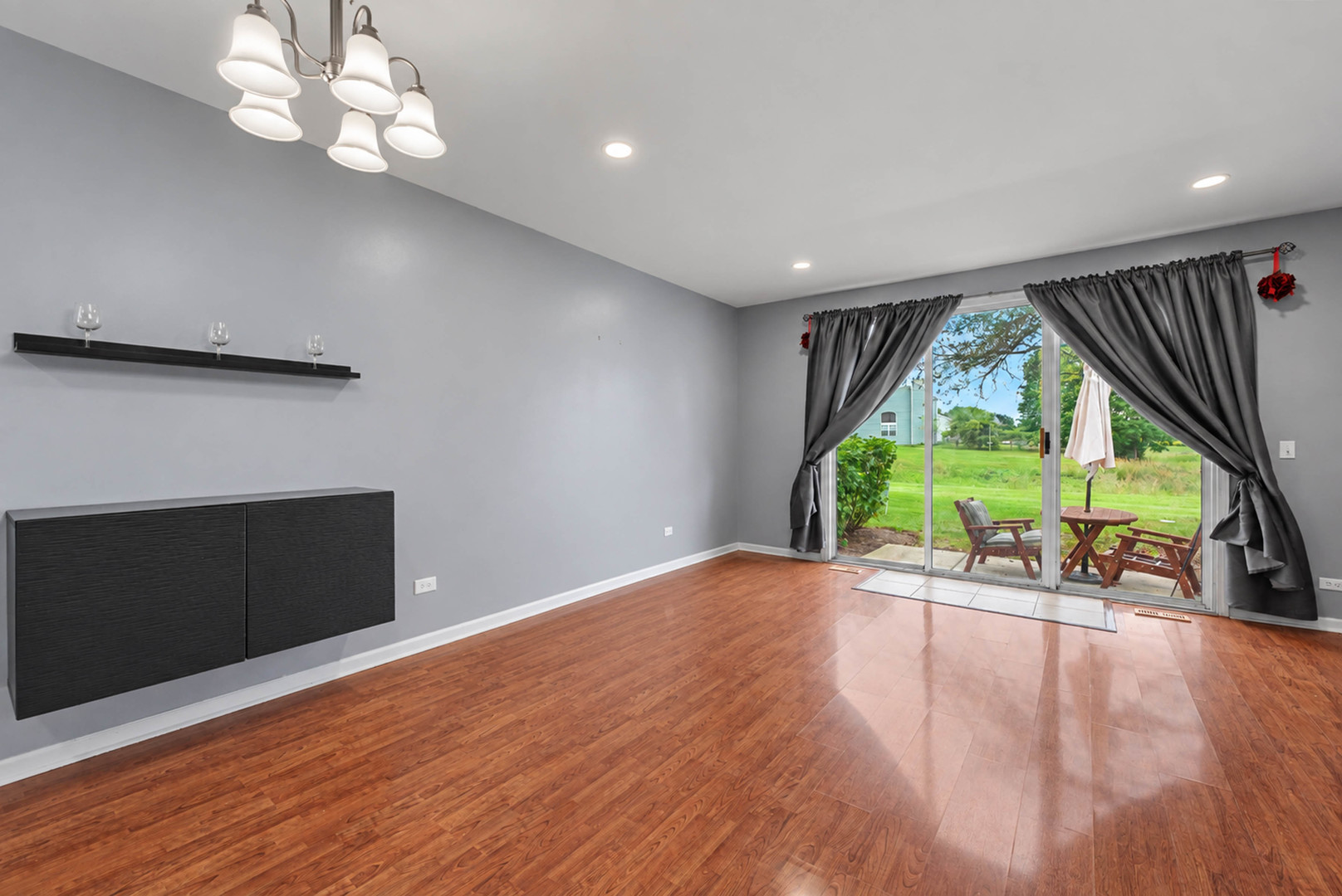 189 Polaris Drive Property Photo 4