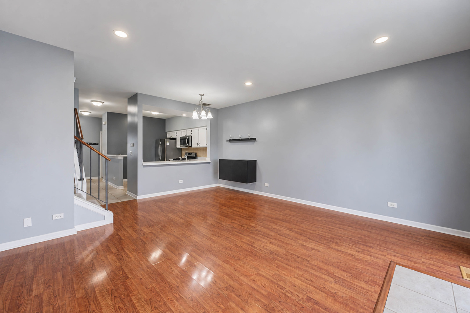 189 Polaris Drive Property Photo 5