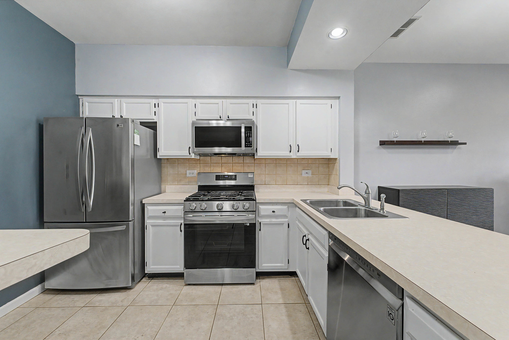 189 Polaris Drive Property Photo 9