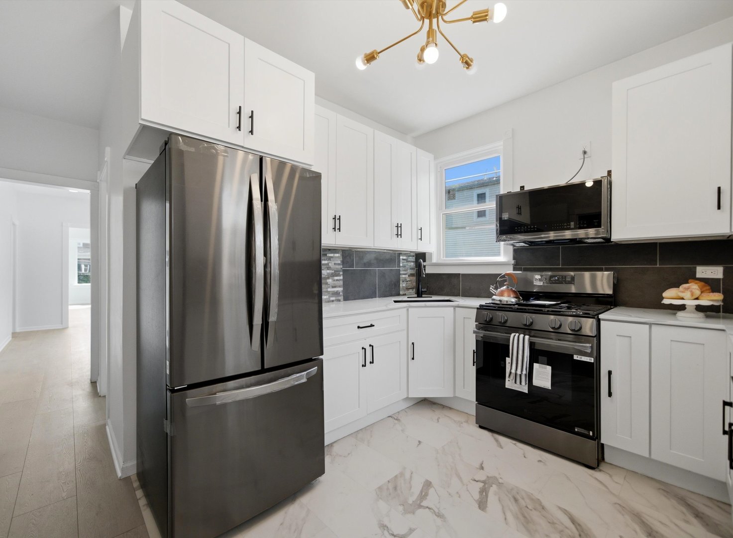 7948 S Colfax Avenue Property Photo 13
