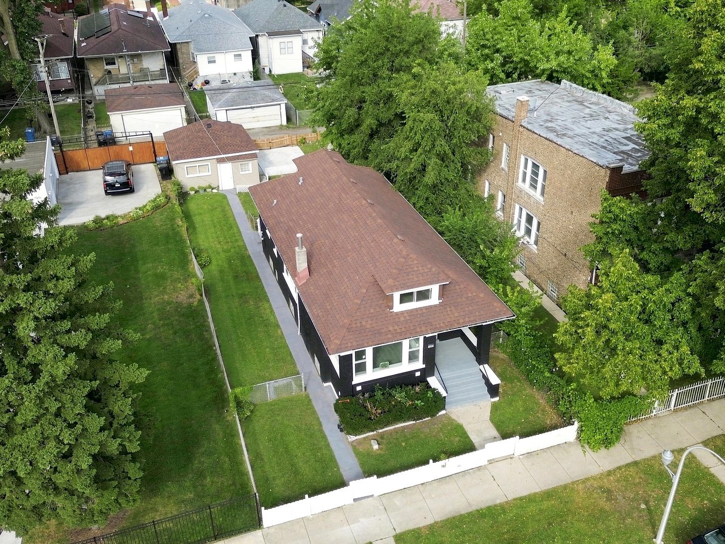 7948 S Colfax Avenue Property Photo 16