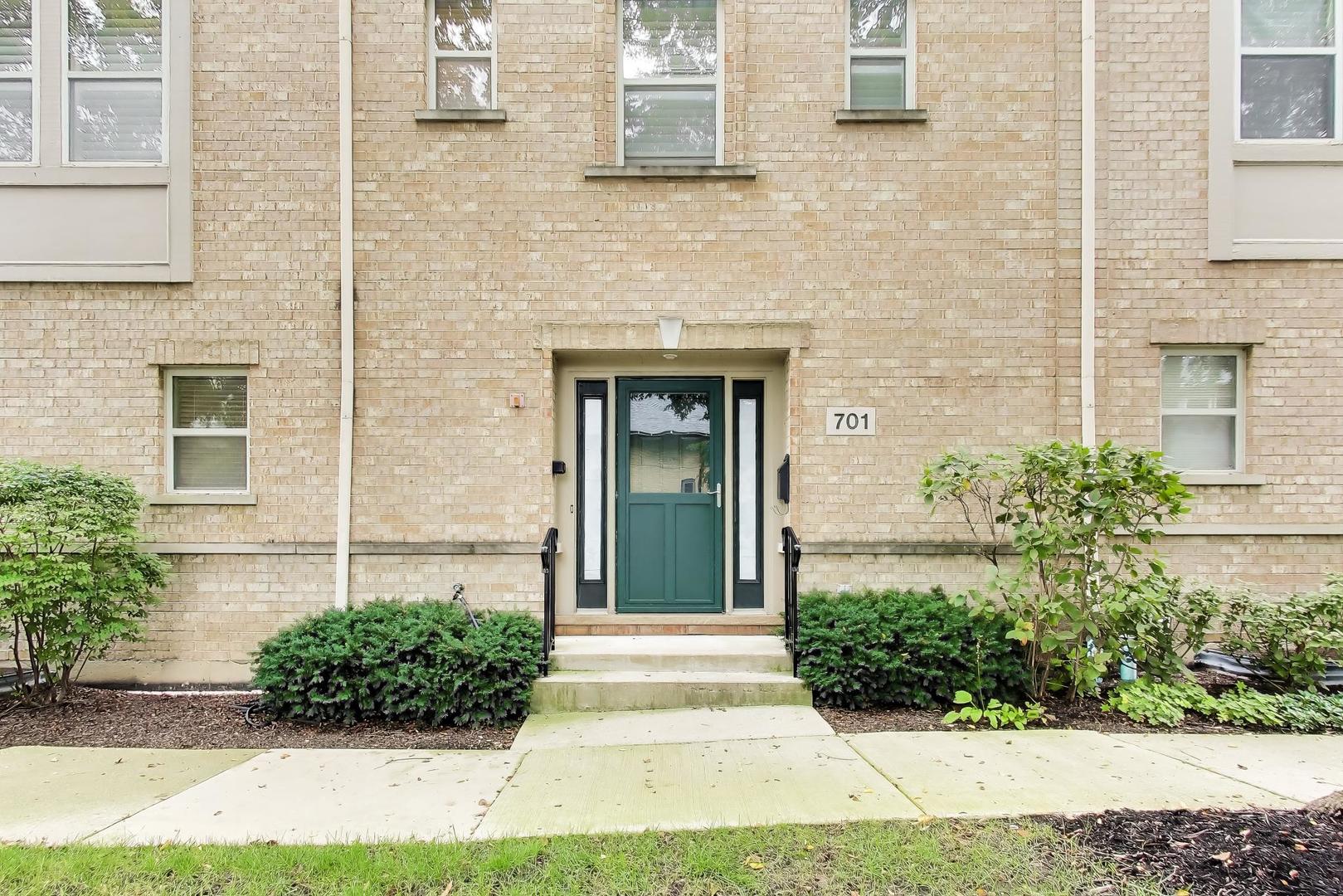 12755302 Property Photo 2