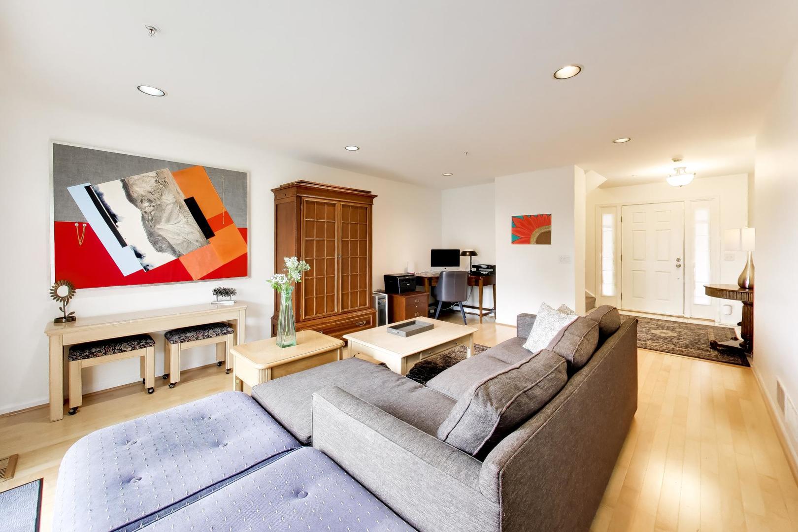 12755302 Property Photo 6