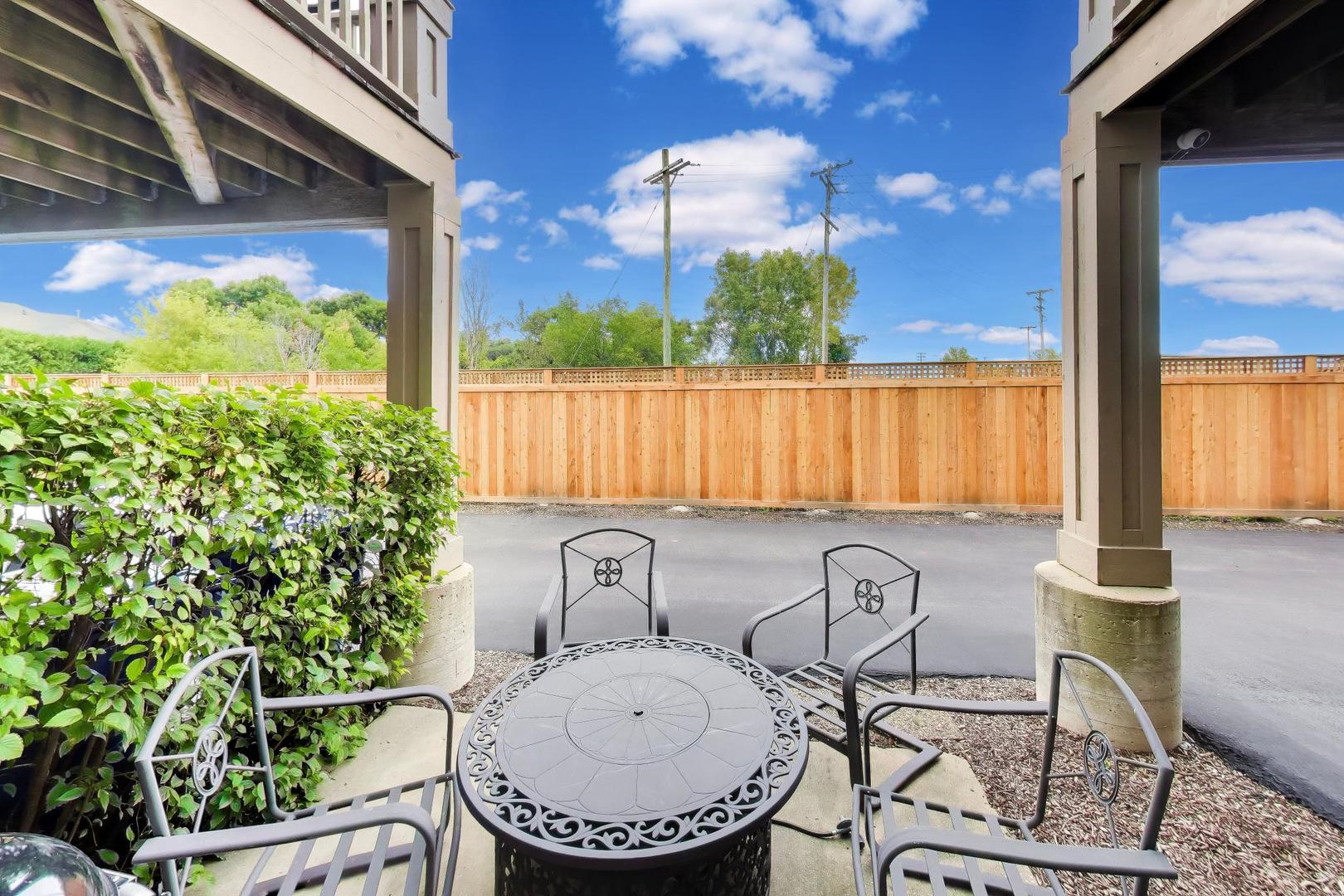 12755302 Property Photo 27