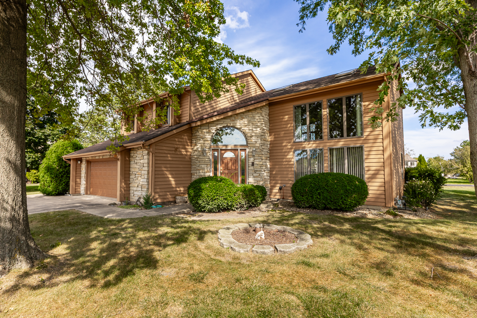 9s041 Stearman Drive Property Photo 1