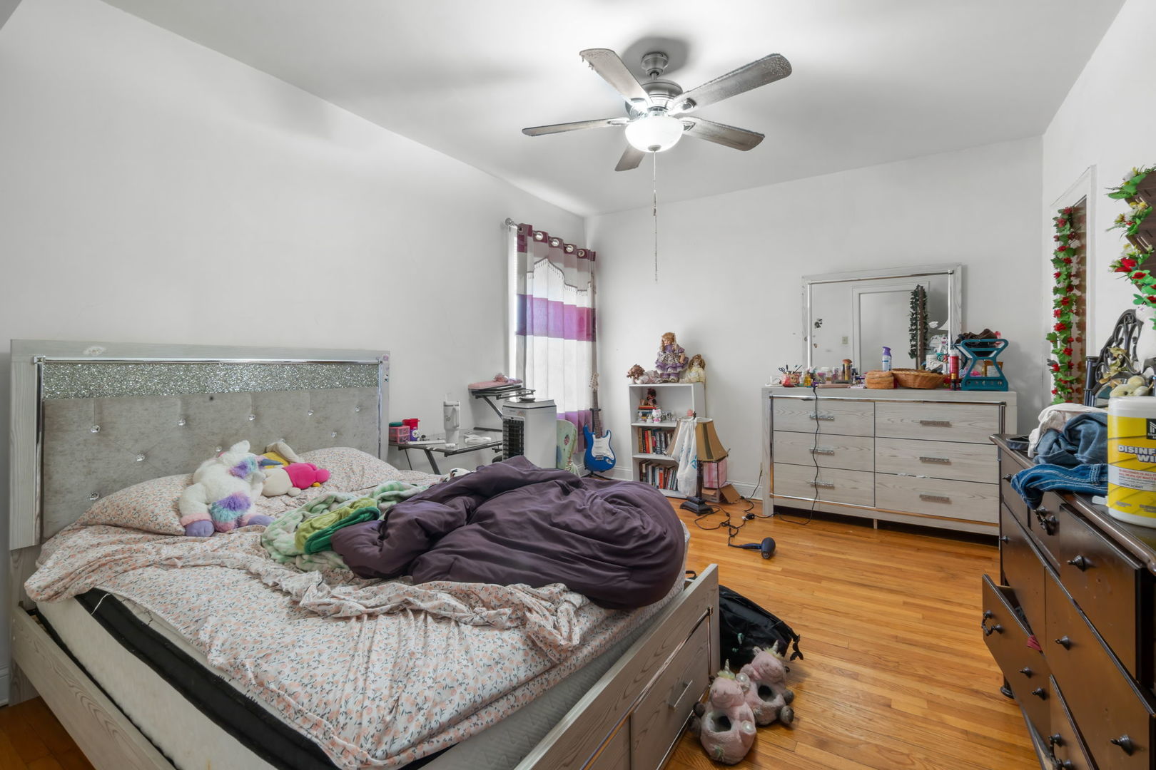 6431 N California Avenue Property Photo 21