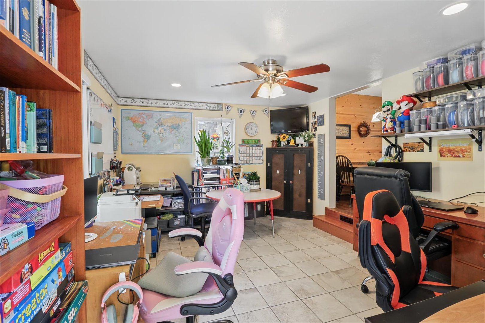 210 E Overton Street Property Photo 16