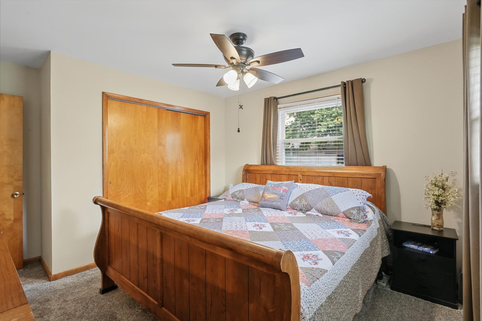 210 E Overton Street Property Photo 19