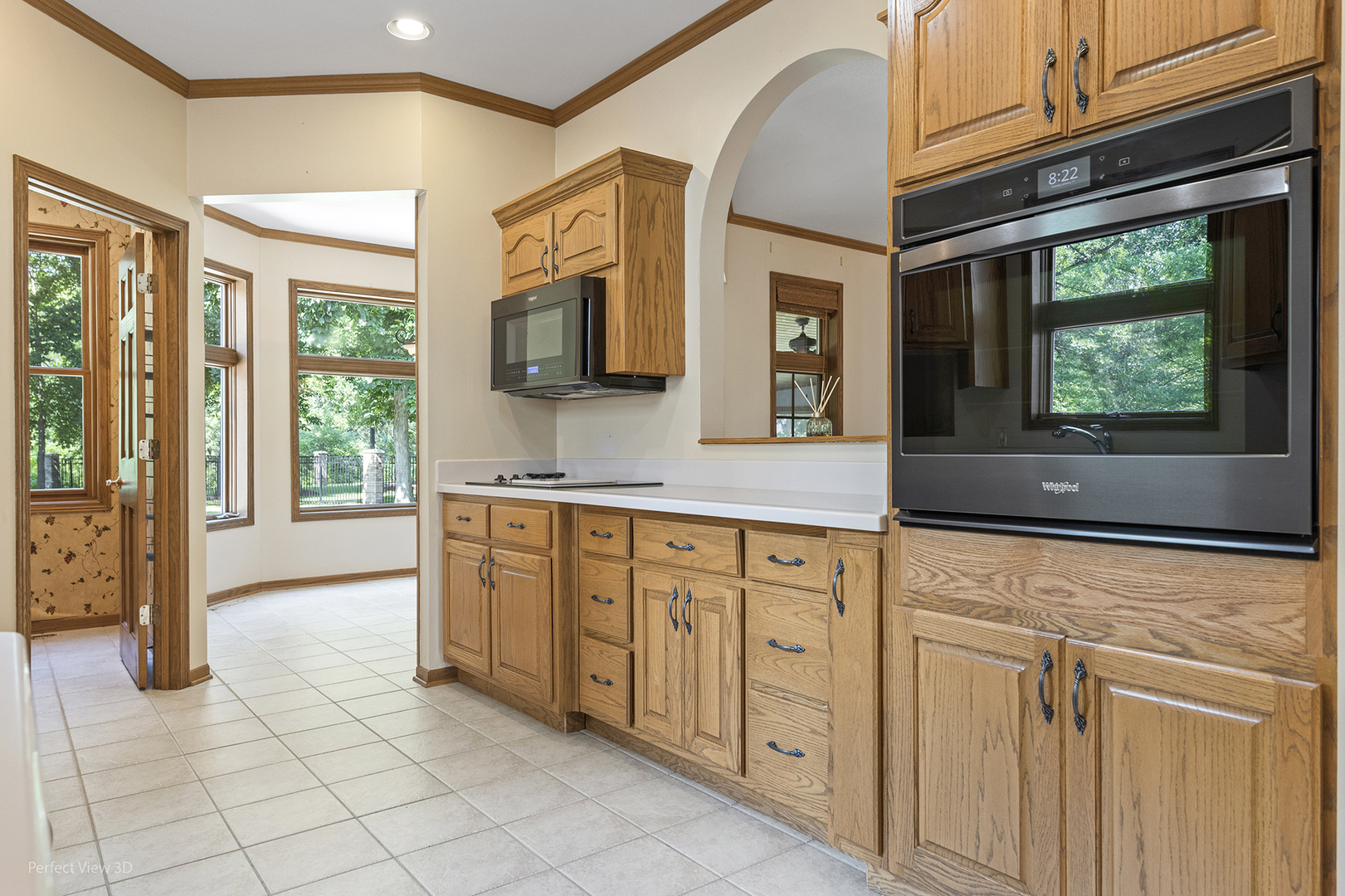 2027 Oak Forest Drive Property Photo 7