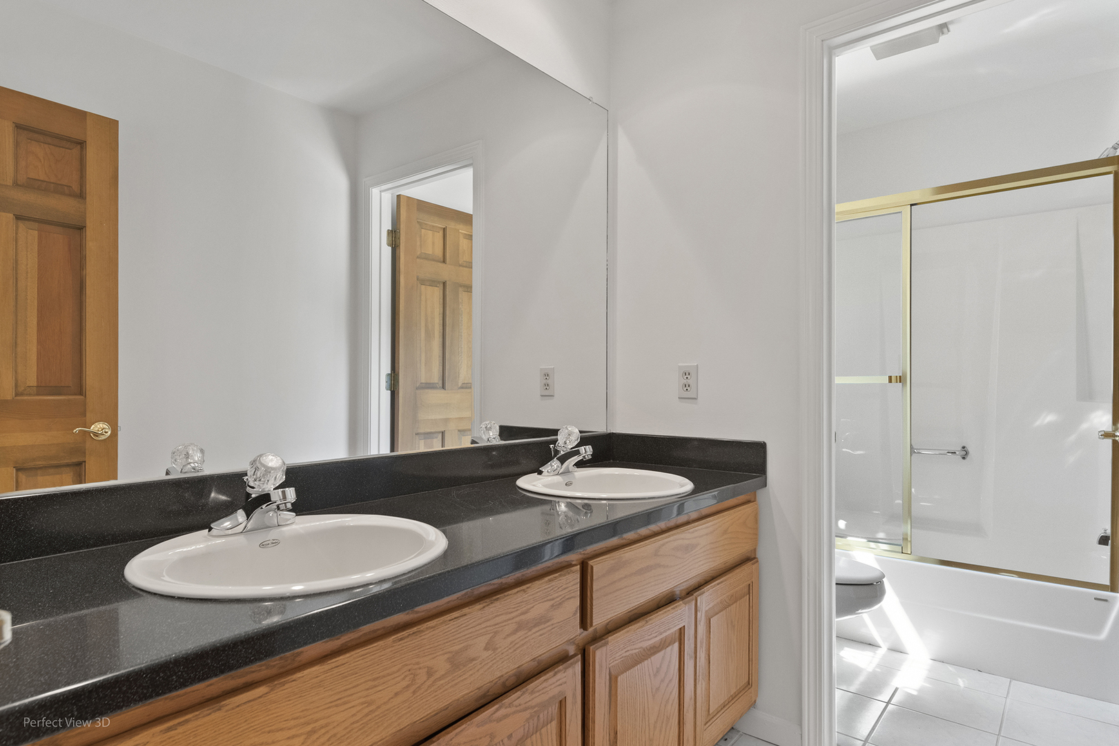 2027 Oak Forest Drive Property Photo 14