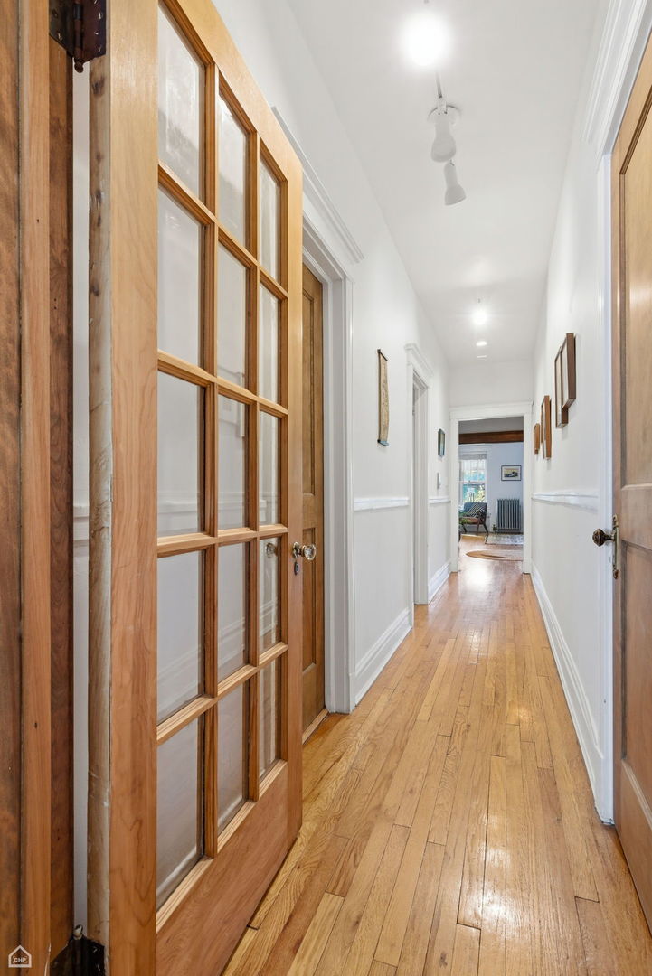 5321 S Woodlawn Avenue 3s Property Photo 8