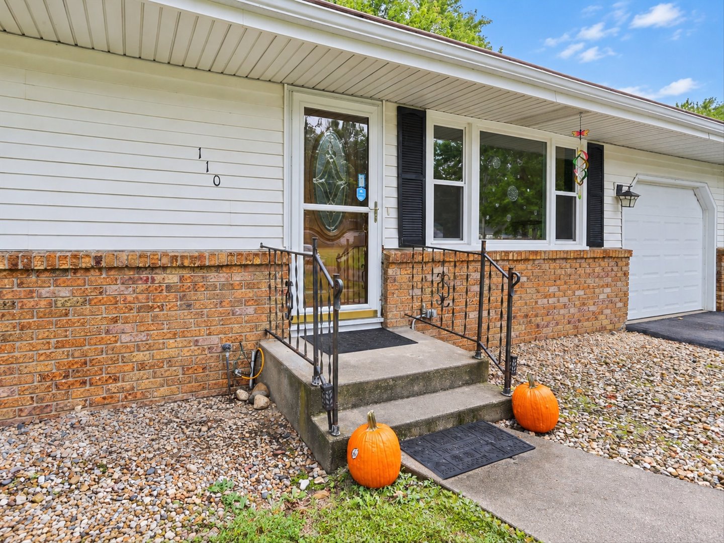 110 Issacher Street Property Photo 6