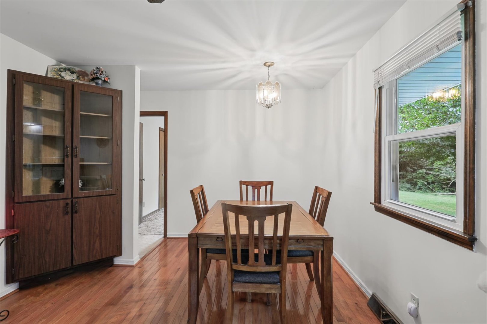 110 Issacher Street Property Photo 11
