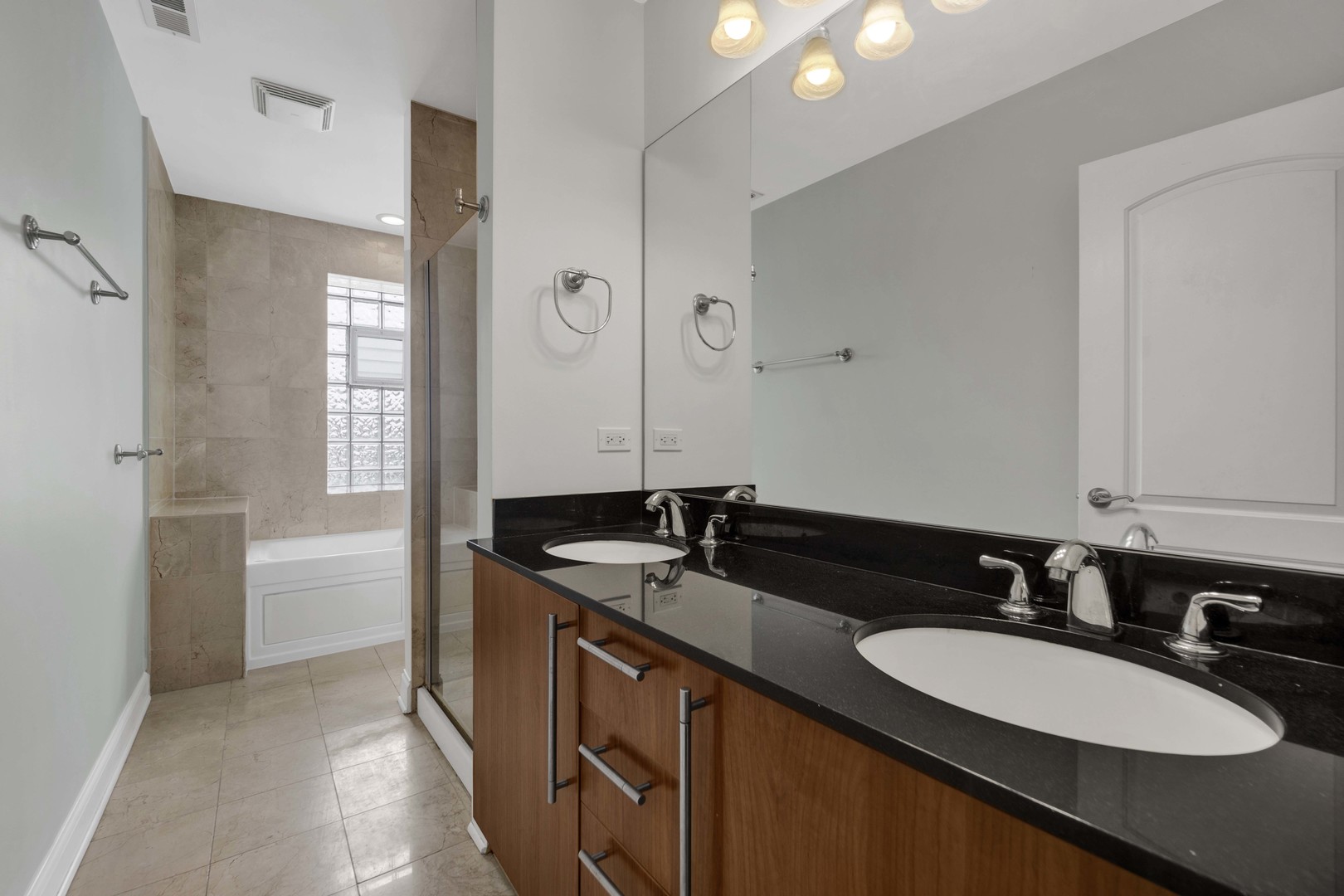 3408 W Sunnyside Avenue 3 Property Photo 15