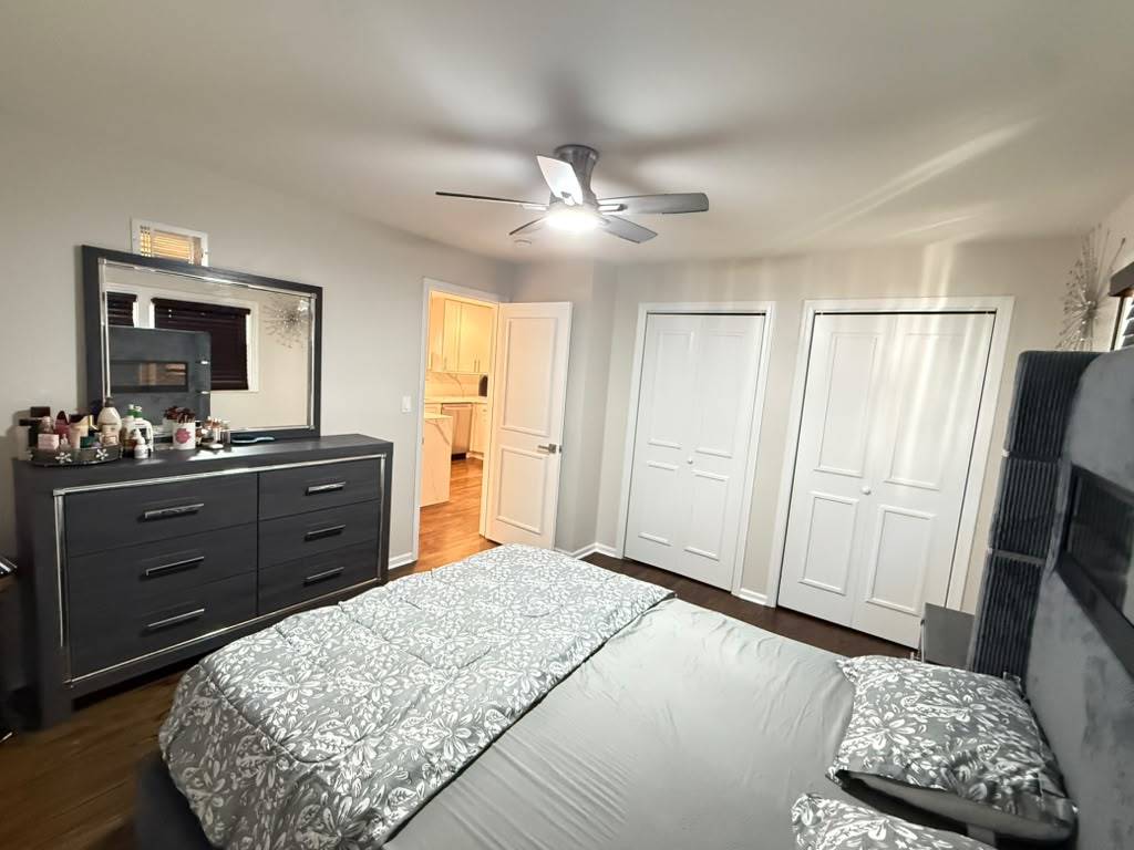 3524 N Natoma Avenue Property Photo 18