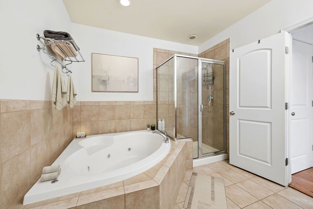 110 S Marion Street 201 Property Photo 12