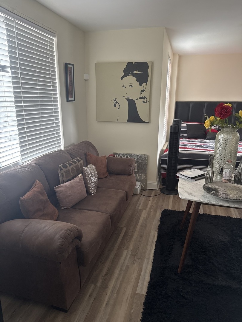 7363 S South Shore Drive 209 Property Photo 3