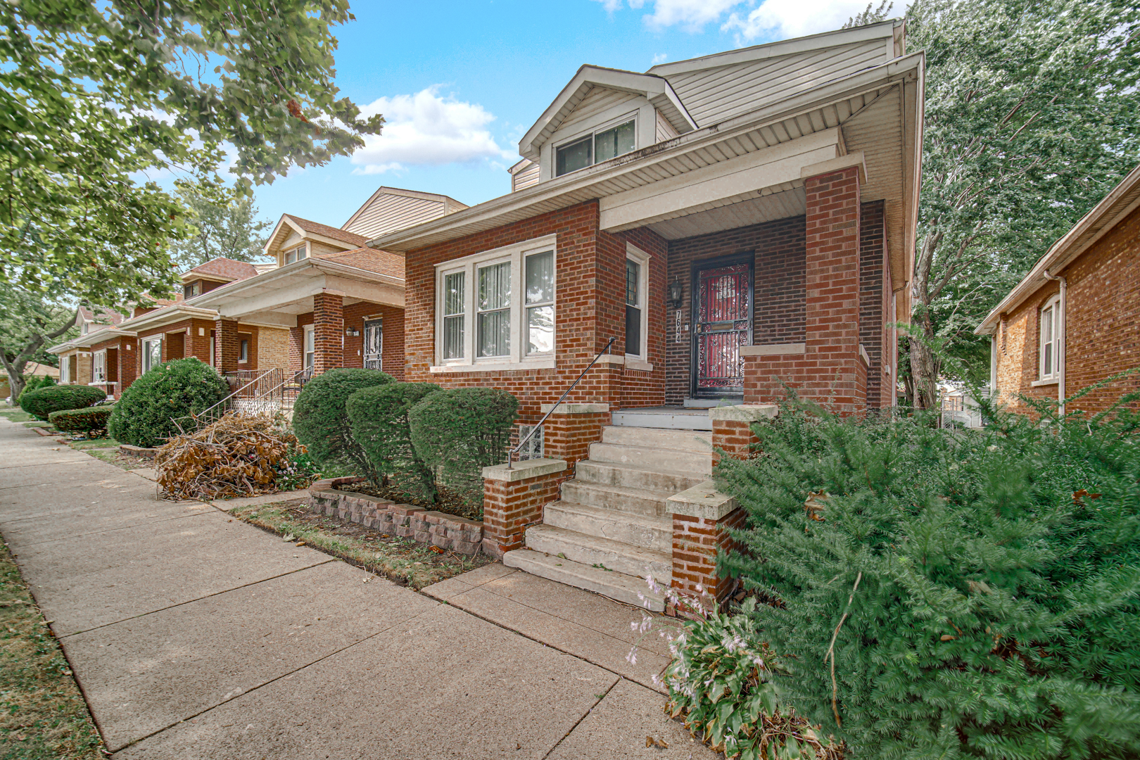 7644 S Lafayette Avenue Property Photo 1
