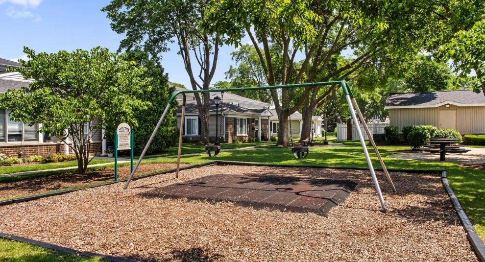 1532 Cove Drive 243a Property Photo 21