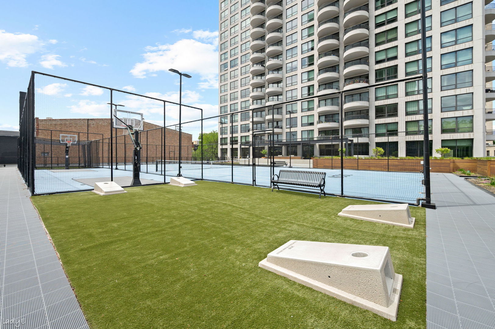 2020 N Lincoln Park West 24k Property Photo 34